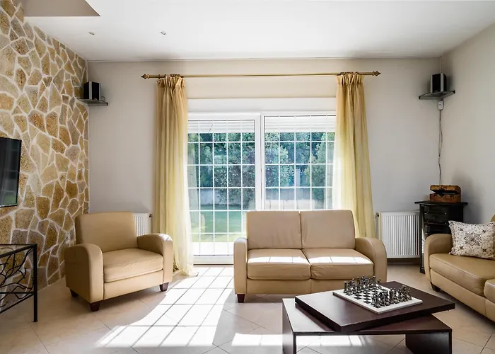 Villa Nefeli With Private Pool By Konnect *