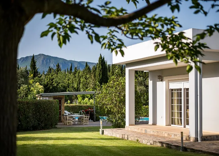 Nefeli With Private Pool By Konnect Villa
